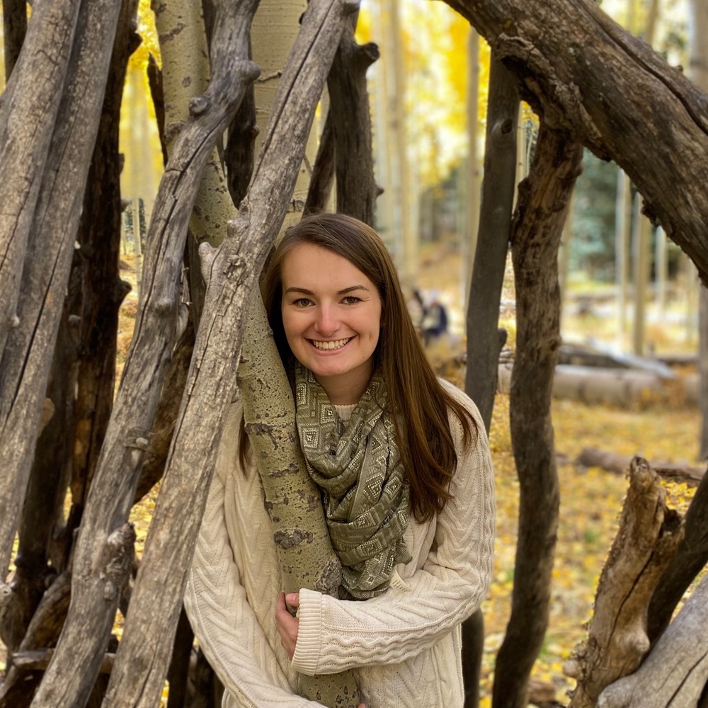 Meet your Posher, Julia